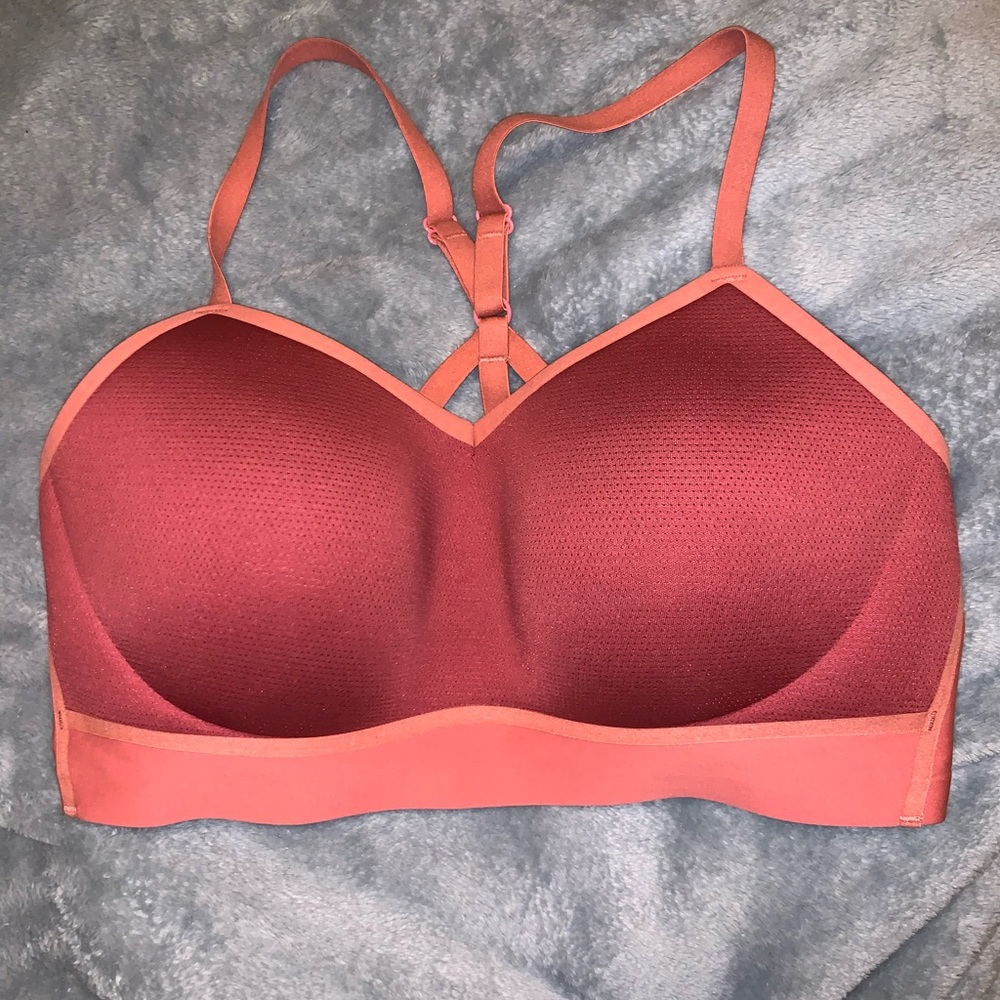 Large NIKE Breathe Dri Fit Sports Bra